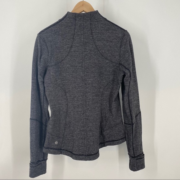 Lululemon Forme Jacket II *Textured - Picture 14 of 15